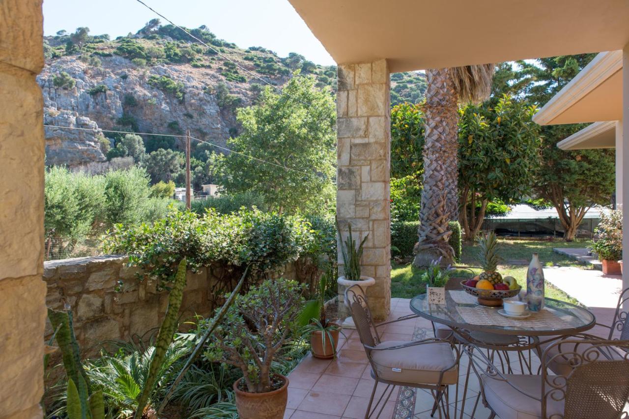Heraklion Comfy House With Mountain View ภายนอก รูปภาพ