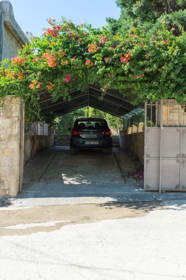 Heraklion Comfy House With Mountain View ภายนอก รูปภาพ