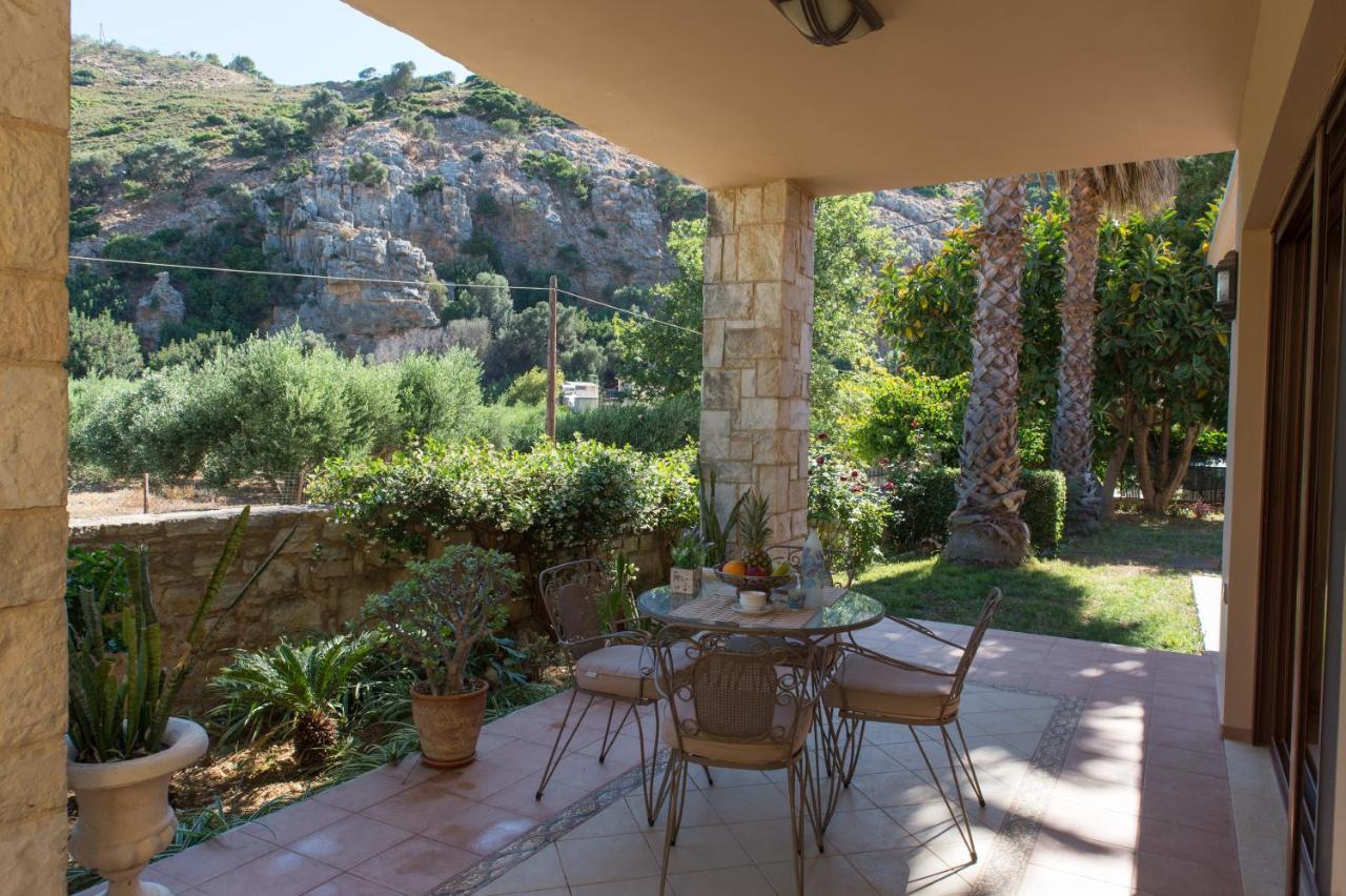 Heraklion Comfy House With Mountain View ภายนอก รูปภาพ