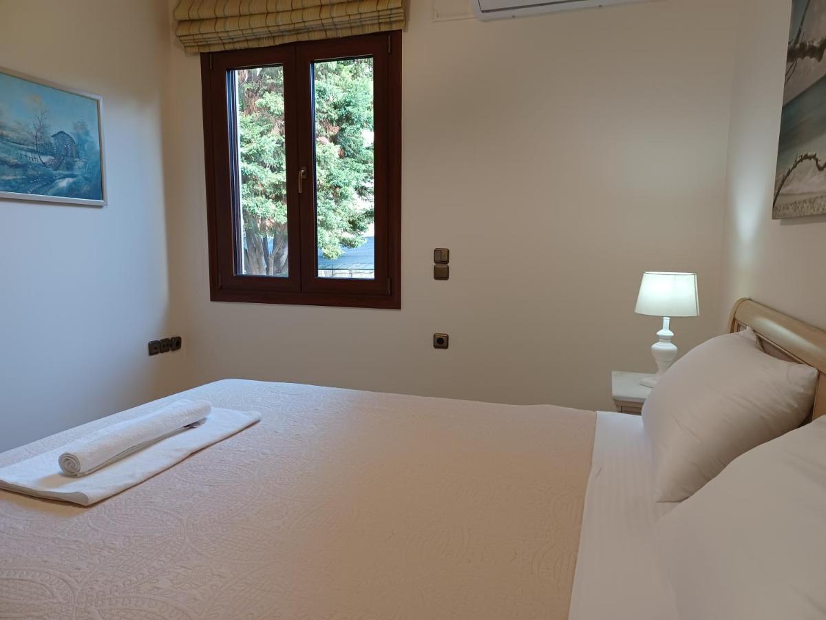 Heraklion Comfy House With Mountain View ภายนอก รูปภาพ