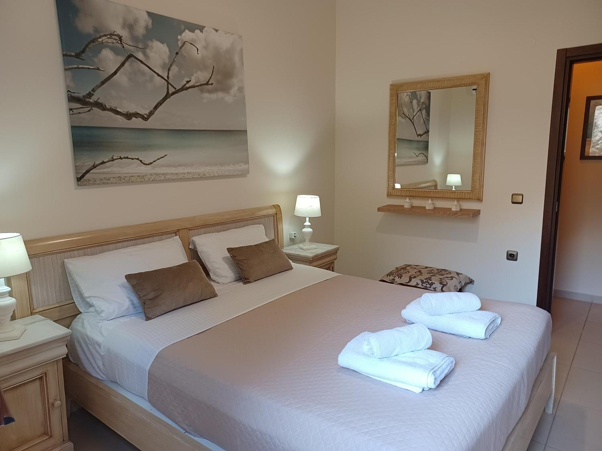 Heraklion Comfy House With Mountain View ภายนอก รูปภาพ