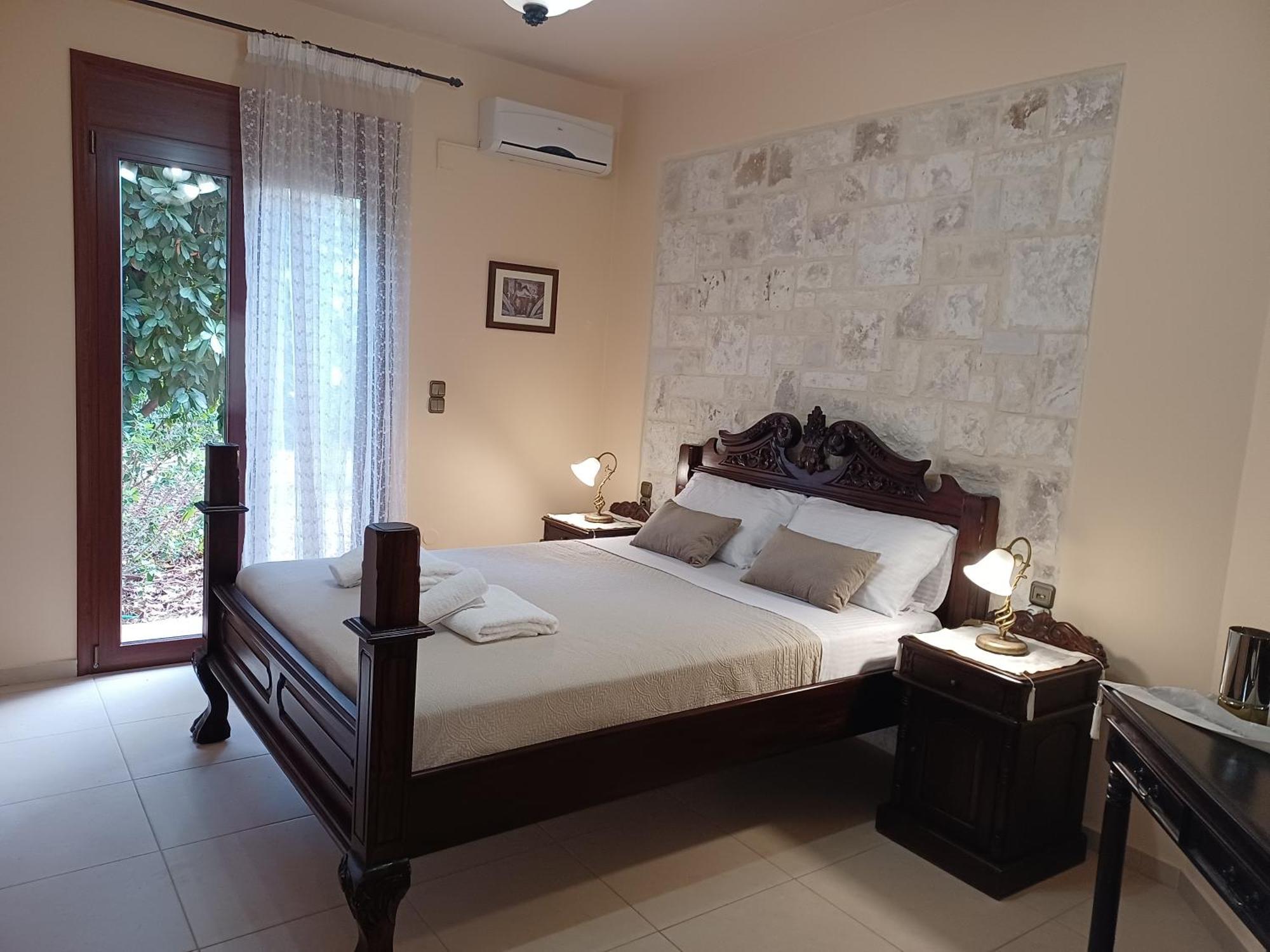 Heraklion Comfy House With Mountain View ภายนอก รูปภาพ