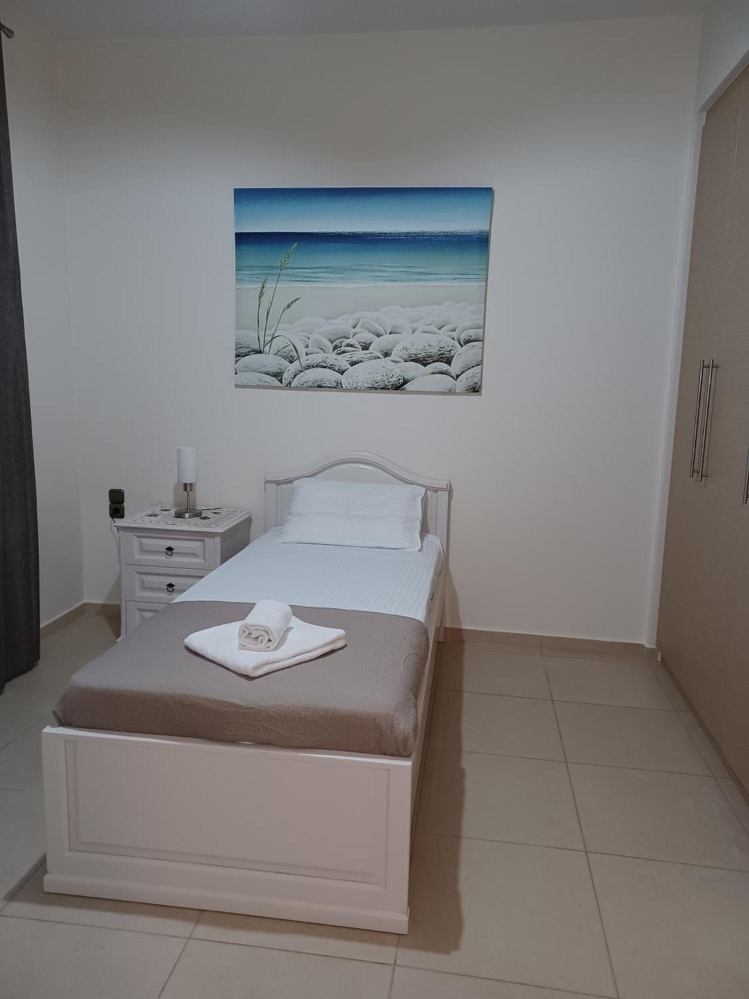 Heraklion Comfy House With Mountain View ภายนอก รูปภาพ